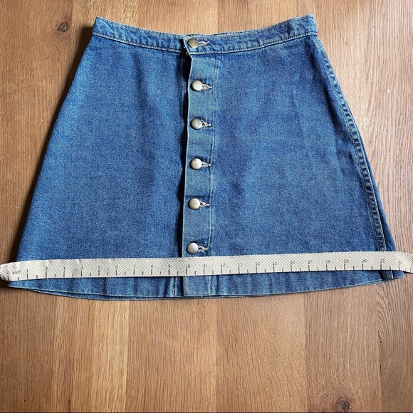 American Apparel Button Front Denim Skirt - Picture 8 of 10